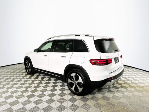 Used 2026 Mercedes-Benz GLB 250 image 5