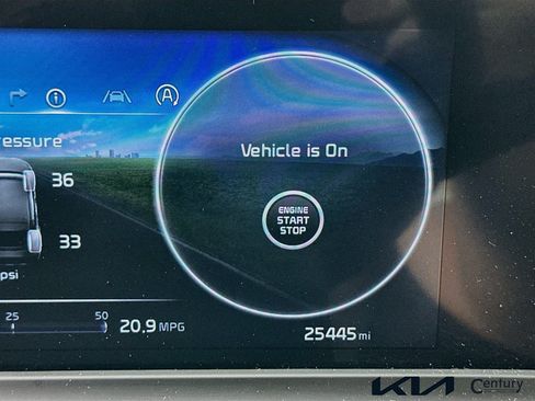 Certified 2024 Kia Seltos EX FWD image 12