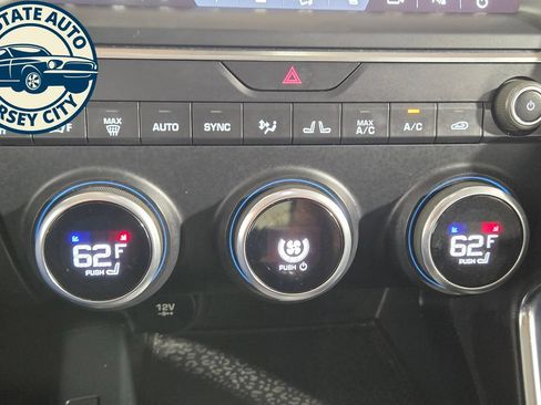 Used 2019 Jaguar E-PACE S AWD/4WD image 17