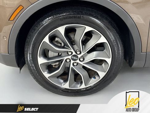 Used 2022 Lincoln Nautilus Reserve w/ Equipment Group 201A AWD/4WD image 35