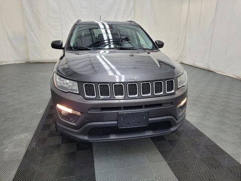 Used 2020 Jeep Compass Latitude w/ Popular Equipment Group AWD/4WD image 14