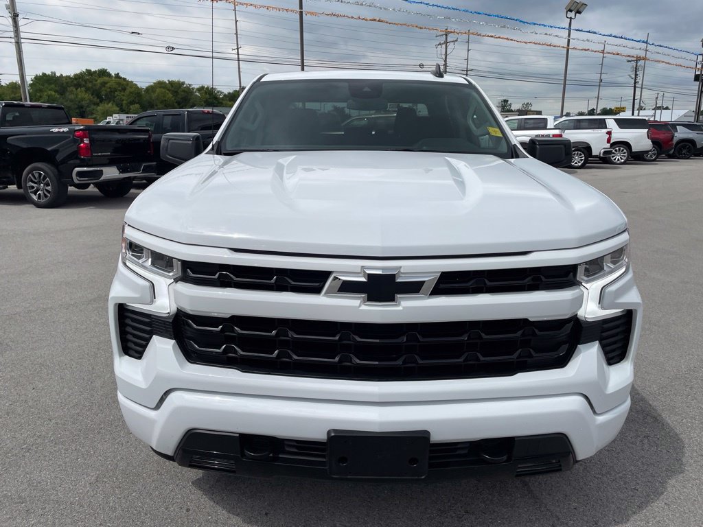 Used 2026 Chevrolet Silverado 1500 RST AWD/4WD image 3