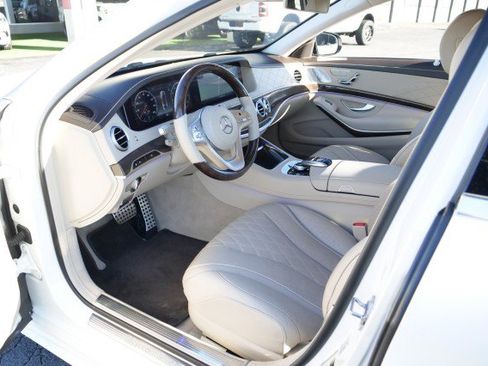 Used 2019 Mercedes-Benz S 560 S 560 / AMG Line / Premium Pac image 32