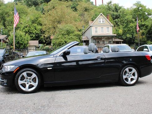 Used 2013 BMW 335i Convertible RWD image 4