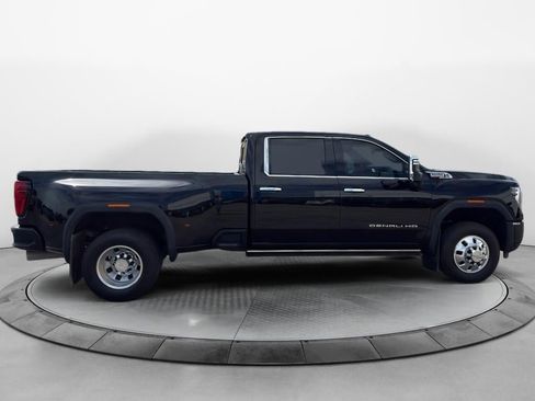 Certified 2025 GMC Sierra 3500 Denali w/ Denali Reserve Package AWD/4WD image 6