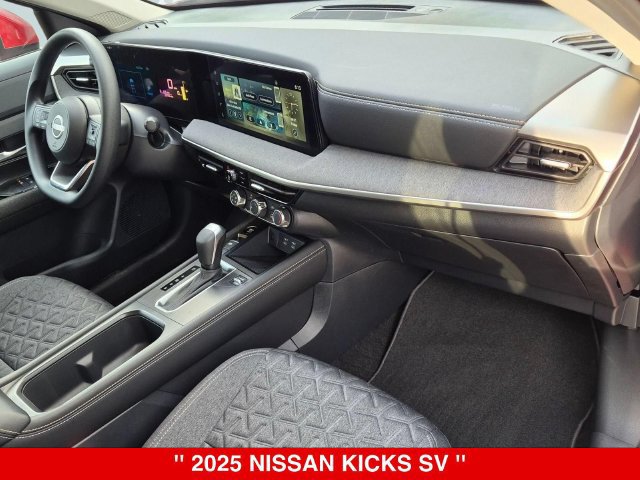 Certified 2025 Nissan Kicks SV AWD/4WD image 37