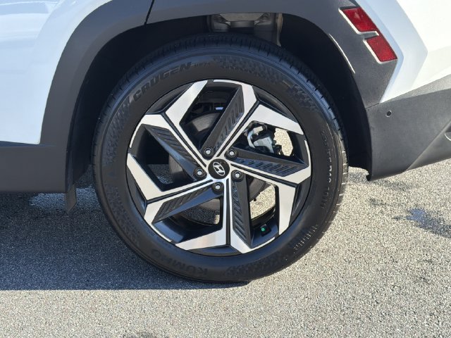 Certified 2022 Hyundai Tucson Limited FWD image 23