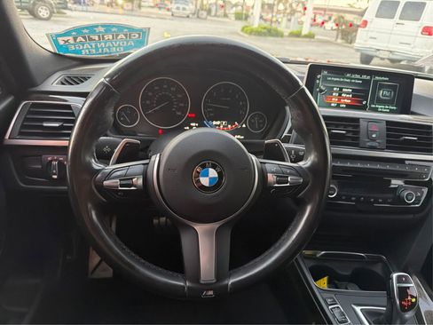 Used 2017 BMW 340i xDrive Sedan image 17