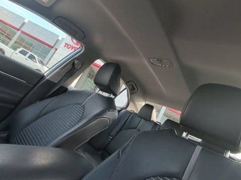 Used 2020 Toyota Camry SE w/ Protection Package (Q2) FWD image 13