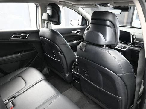 Used 2023 Kia Sportage SX image 46
