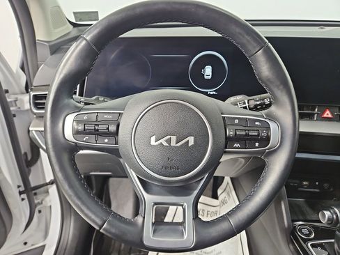 Used 2023 Kia Sportage SX image 15