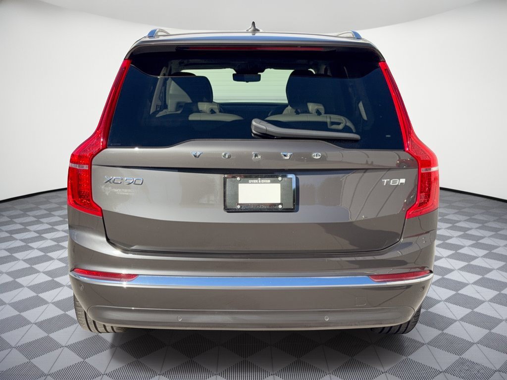Certified 2025 Volvo XC90 T8 Ultra w/ Lounge Package AWD/4WD image 11