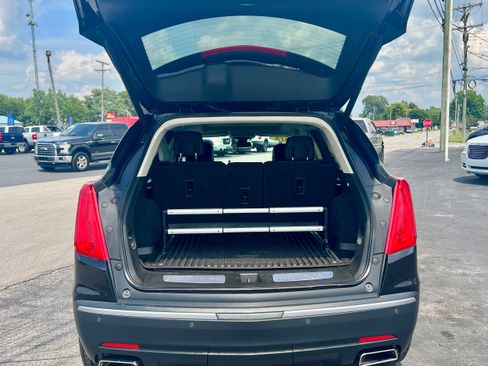 Used 2018 Cadillac XT5 Luxury w/ Driver Awareness Package FWD image 20