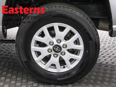 Used 2024 Toyota Tacoma SR5 RWD image 32