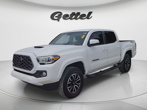 Used 2022 Toyota Tacoma TRD Sport w/ Technology Package image 1