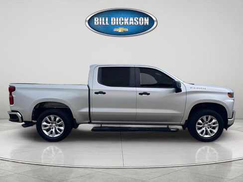 Used 2020 Chevrolet Silverado 1500 Custom w/ Custom Convenience Package RWD image 9