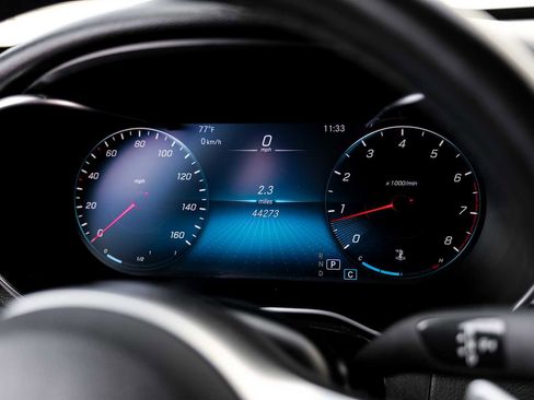 Used 2021 Mercedes-Benz GLC 300 image 19