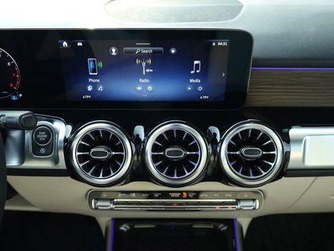 New 2026 Mercedes-Benz GLB 250 GLB 250 image 19