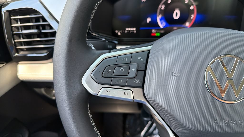 New 2026 Volkswagen Taos S FWD image 22