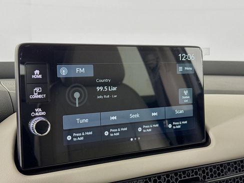 New 2026 Honda HR-V LX image 16