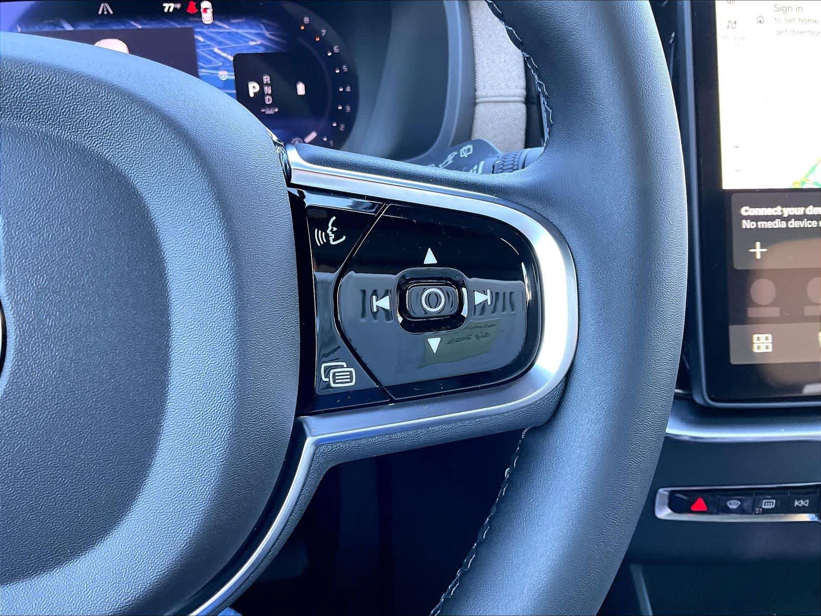 New 2027 Volvo XC90 B6 Plus AWD/4WD image 18