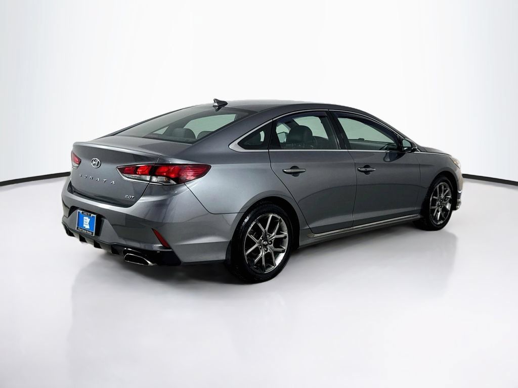 Used 2018 Hyundai Sonata Sport w/ Cargo Package FWD image 4