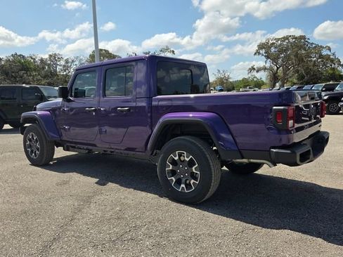 Used 2026 Jeep Gladiator Sport image 5