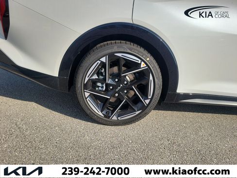 New 2026 Kia K4 EX FWD image 9