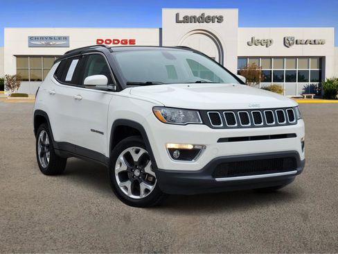 Used 2019 Jeep Compass Limited AWD/4WD image 1