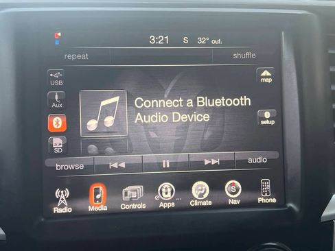 Used 2016 RAM 1500 Big Horn image 36