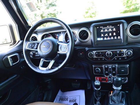 Certified 2020 Jeep Gladiator Rubicon w/ LED Lighting Group image 37