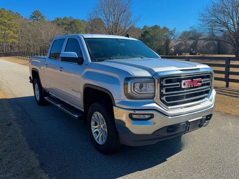 Used 2016 GMC Sierra 1500 SLE w/ SLE Value Package image 19