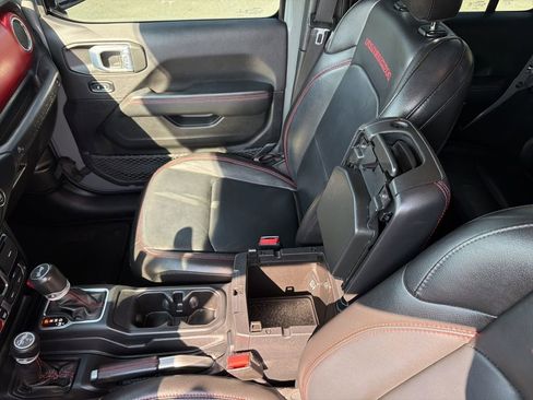 Used 2021 Jeep Wrangler Unlimited Rubicon image 42