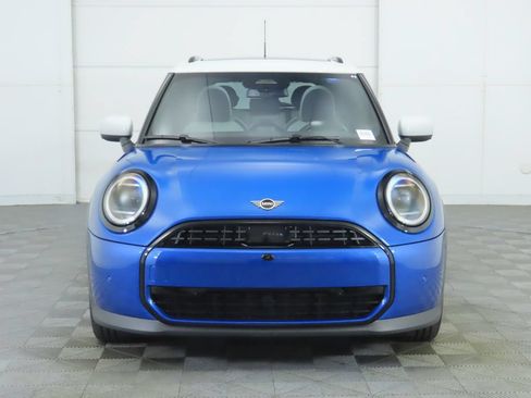 Used 2026 MINI Cooper 4-Door Hardtop FWD image 4