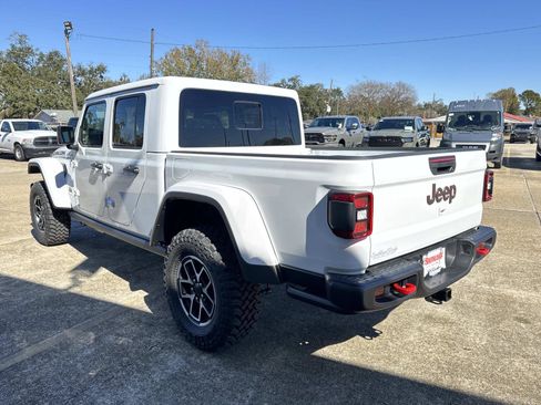 New 2026 Jeep Gladiator Rubicon w/ Steel Power Dome Hood Package image 4
