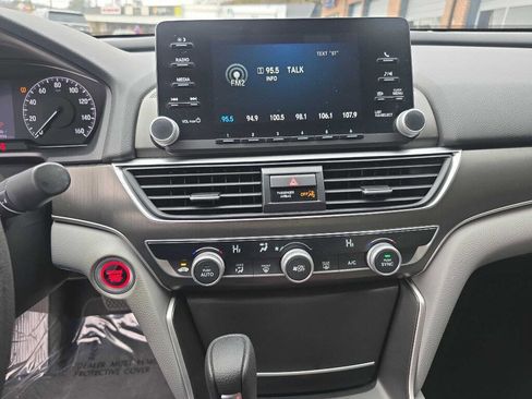 Used 2020 Honda Accord LX image 3