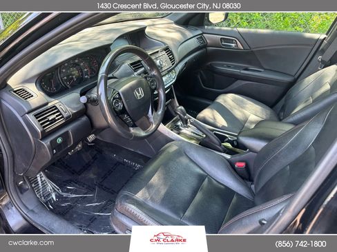 Used 2017 Honda Accord Sport Special Edition image 13