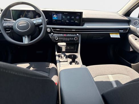 New 2025 Hyundai Sonata SE image 16