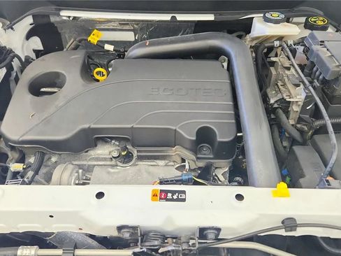 Used 2024 Chevrolet Equinox LT FWD image 20