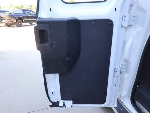 Used 2017 Ford Transit 250 130 Low Roof w/ Exterior Upgrade Package RWD image 26