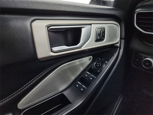 Used 2020 Ford Explorer ST w/ ST Street Pack image 25