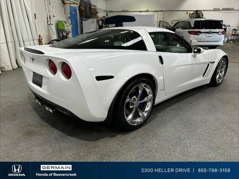 Used 2011 Chevrolet Corvette Grand Sport w/ Preferred Equipment Group RWD image 8