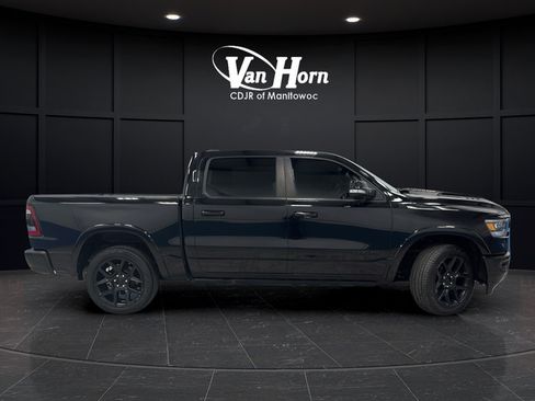 Used 2022 RAM 1500 Laramie AWD/4WD image 8