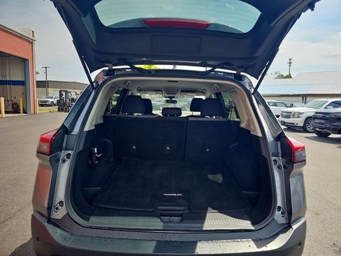 Used 2023 Nissan Rogue SV AWD/4WD image 28
