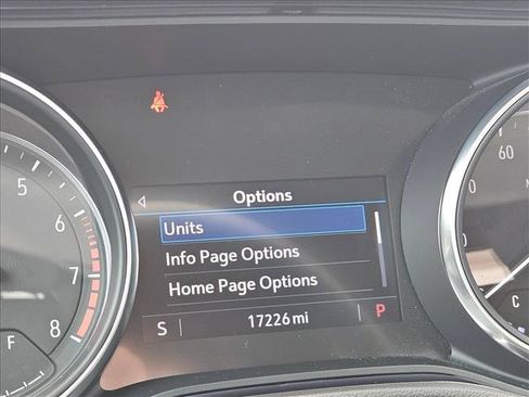 Used 2023 Buick Encore GX Select w/ Sport Touring Package FWD image 10