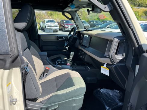 New 2026 Ford Bronco Big Bend AWD/4WD image 6