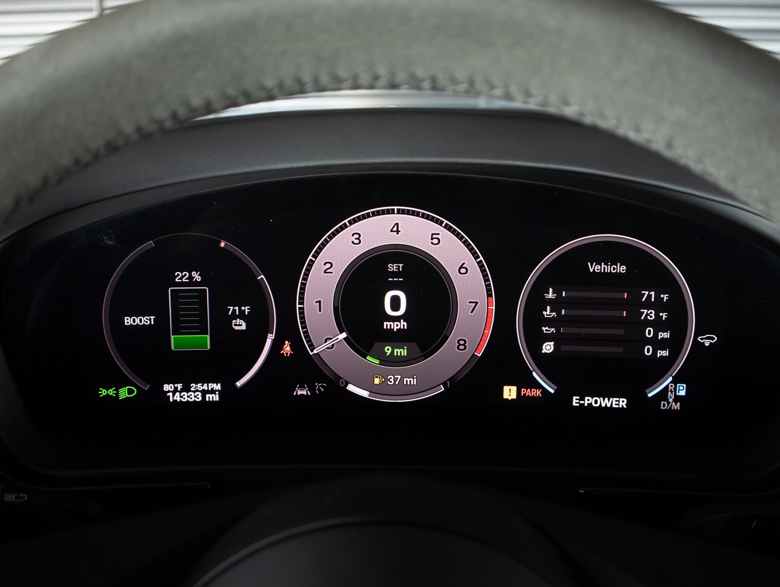 Certified 2024 Porsche Cayenne Turbo AWD/4WD image 17