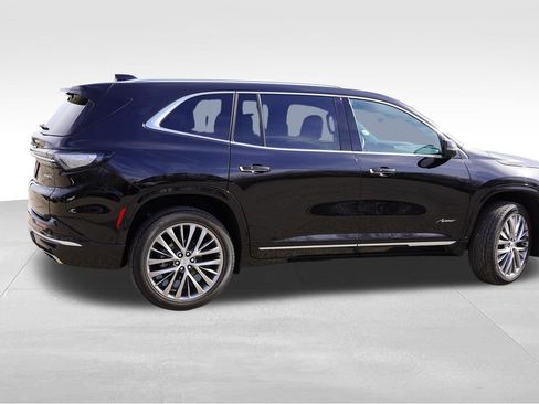 Certified 2025 Buick Enclave Avenir w/ Super Cruise Package image 4