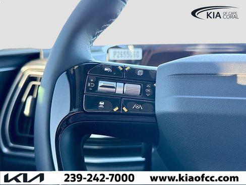 New 2026 Kia Sorento LX image 34