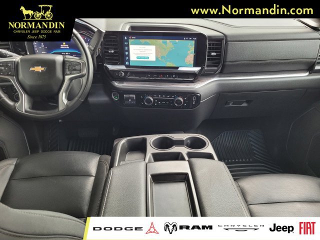 Used 2025 Chevrolet Silverado 2500 LTZ AWD/4WD image 6